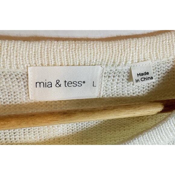 Mia & Tess Santa Sweater Women’s Size L Cream Color The Paper Store - Picture 3 of 13